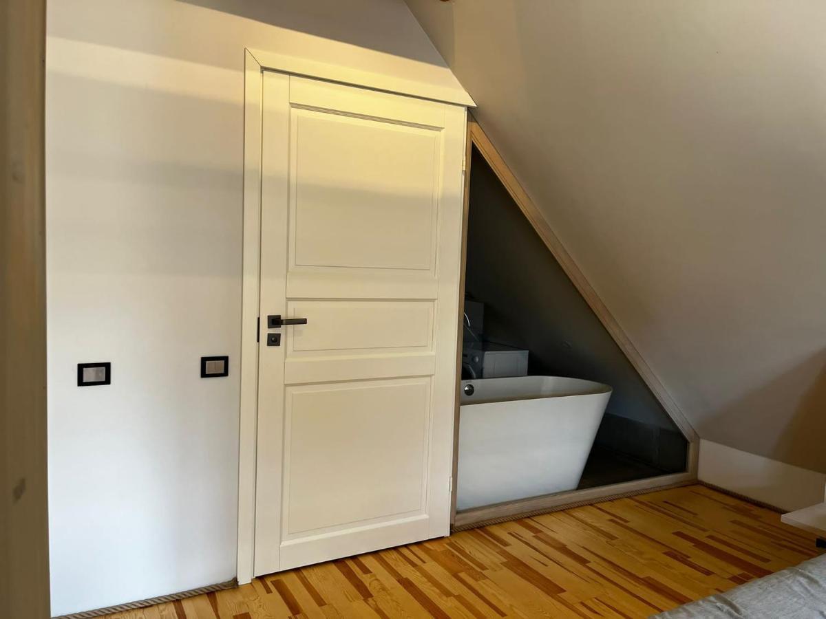Kk Apartment Вентспилс Экстерьер фото